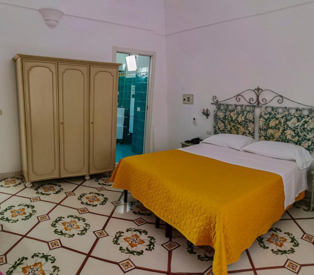 פוזיטנו Hotel Dimora Fornillo מראה חיצוני תמונה